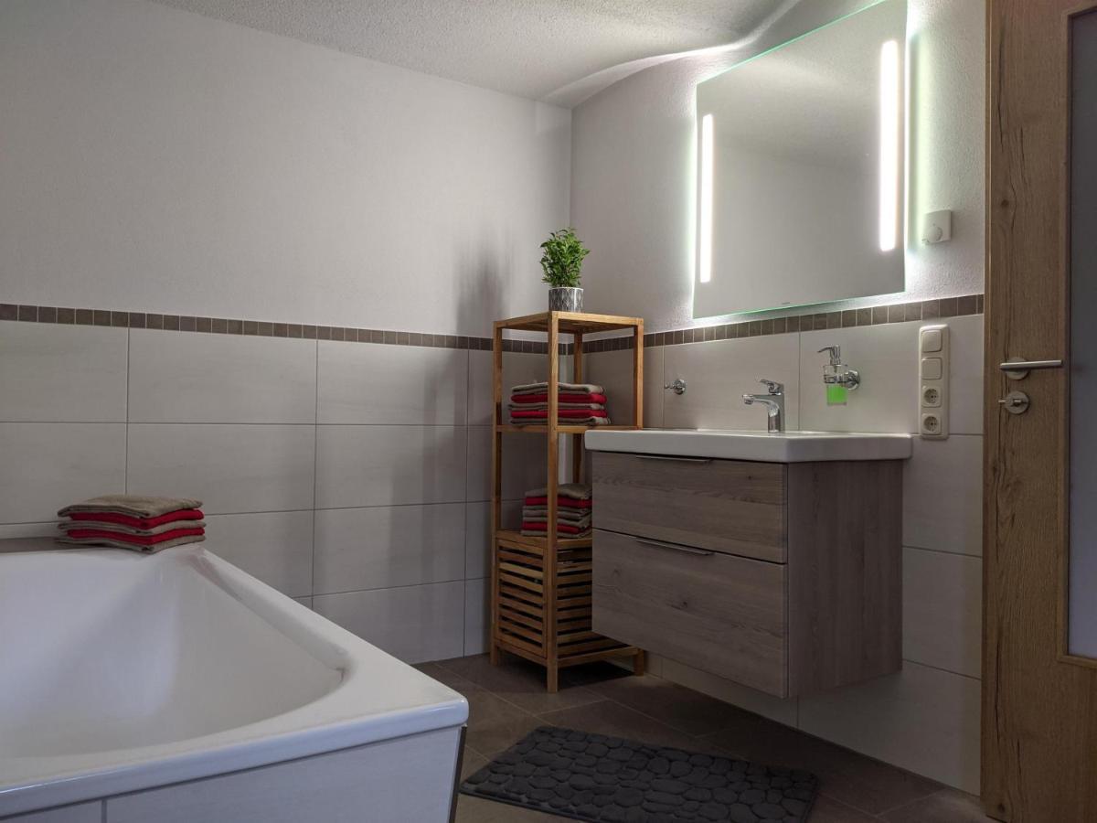 Ferienwohnung Aus-Zeit Auf Dem Lande Bad Gottleuba エクステリア 写真