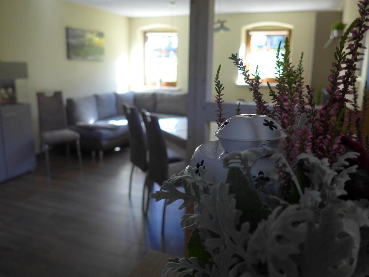 Ferienwohnung Aus-Zeit Auf Dem Lande Bad Gottleuba エクステリア 写真